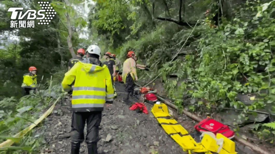 此工程車墜谷釀4死2傷,該工程颱風天並沒有通報。(圖/TVBS資料照)