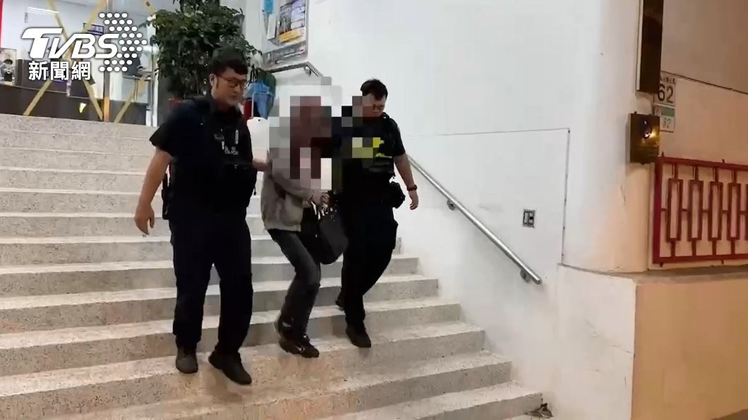 通緝犯承租公寓開毒趴遭警盤查 男扮女裝跳樓逃