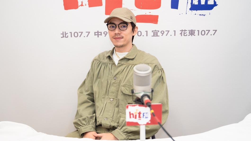 HUSH分析自己的〈身體會說話〉是他寫過最情慾的歌。(圖/Hit Fm聯播網提供)