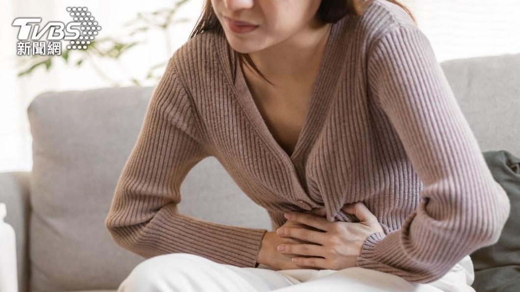 一名女子愛吃青菜卻仍罹大腸癌。(示意圖/shutterstock達志影像)