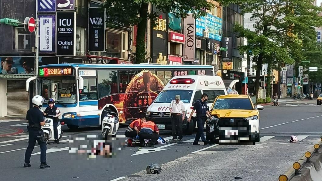 北市計程車闖紅燈肇事!雙載夫婦被撞飛 頭部撕裂搶救中