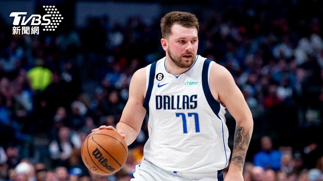 東契奇在結束NBA賽季後就積極備戰世界盃。(圖/達志影像美聯社)