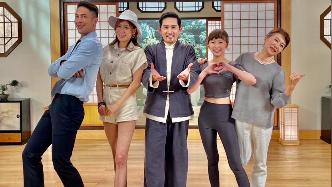 車冠德首次演出心靈魔法大師角色，表示很新鮮有趣。（圖／民視提供）