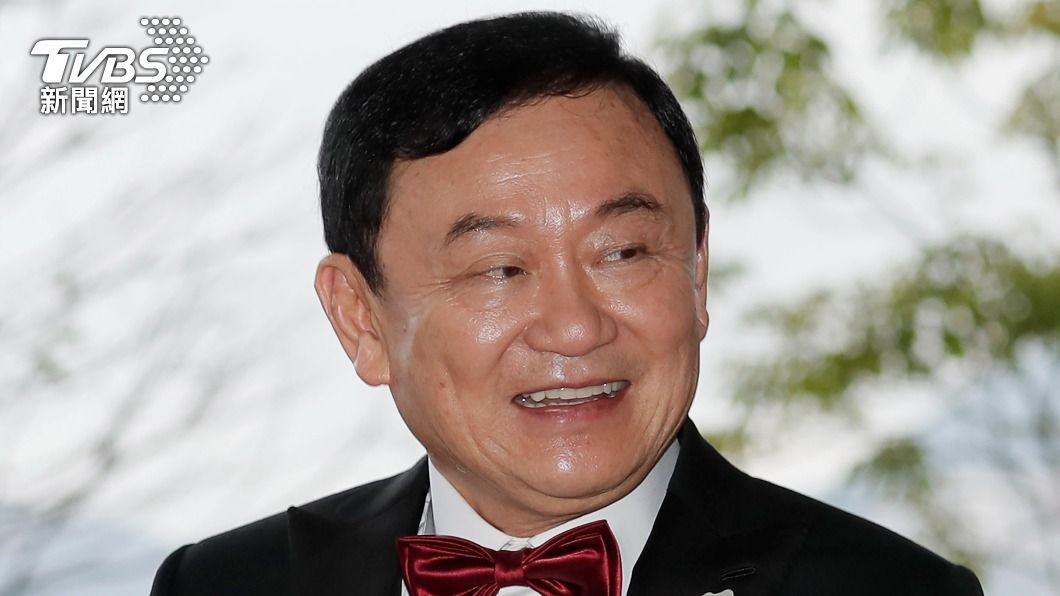 延後返國 泰前總理戴克辛現身洪森生日聚會