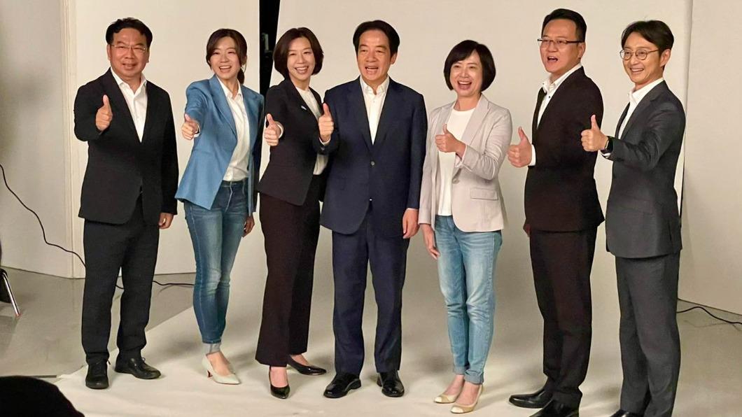 合體中彰投立委參選人拍定裝照 賴清德IG推5款濾鏡