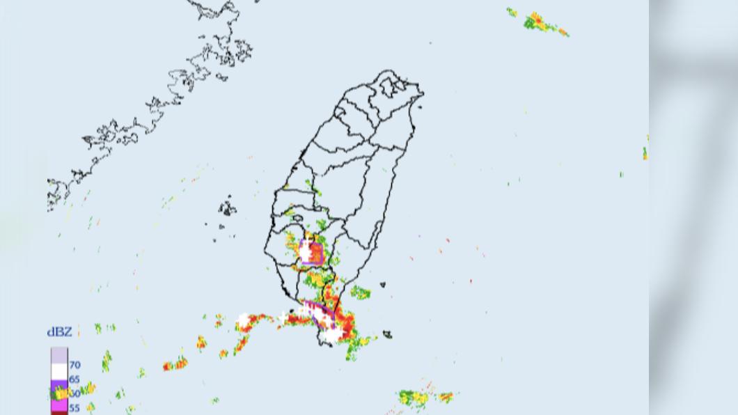 快訊/南部警戒!大雷雨即時訊息 4縣市留意土石流