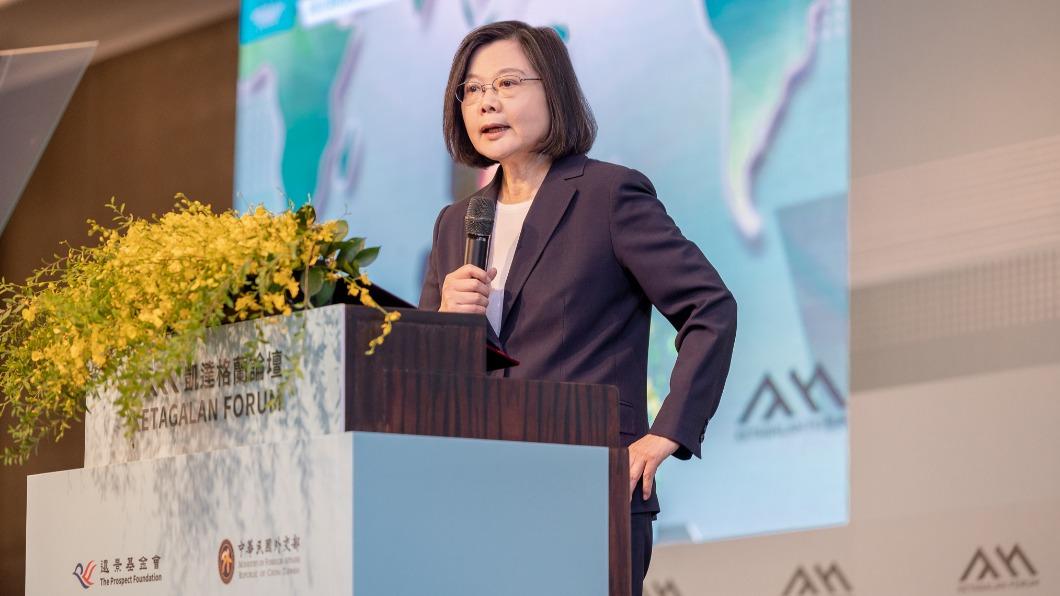 蔡英文：台灣不尋求軍事對抗　但隨時準備好捍衛民主