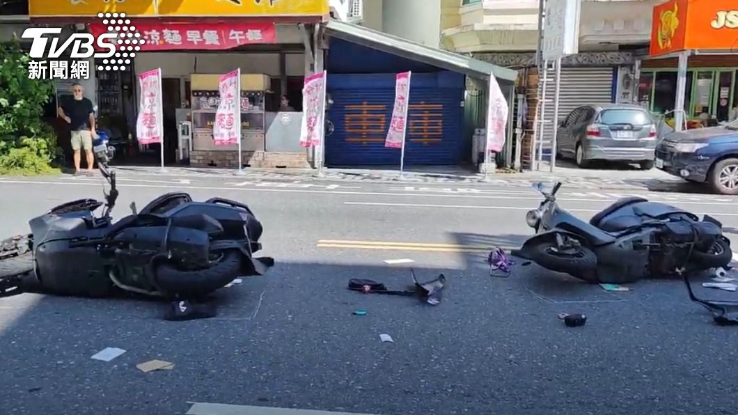 一早轟然巨響！花蓮巷口機車相撞　騎士左小腿、右小指骨折變形