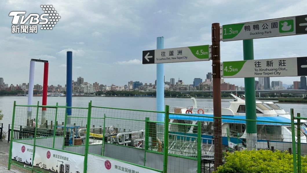 三重忠孝橋下驚見浮屍!鑑識警「採指紋」秒找到死者身分