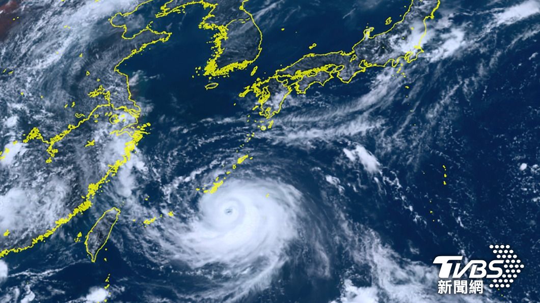 颱風卡努襲日本九州 取消逾400航班影響近6萬人