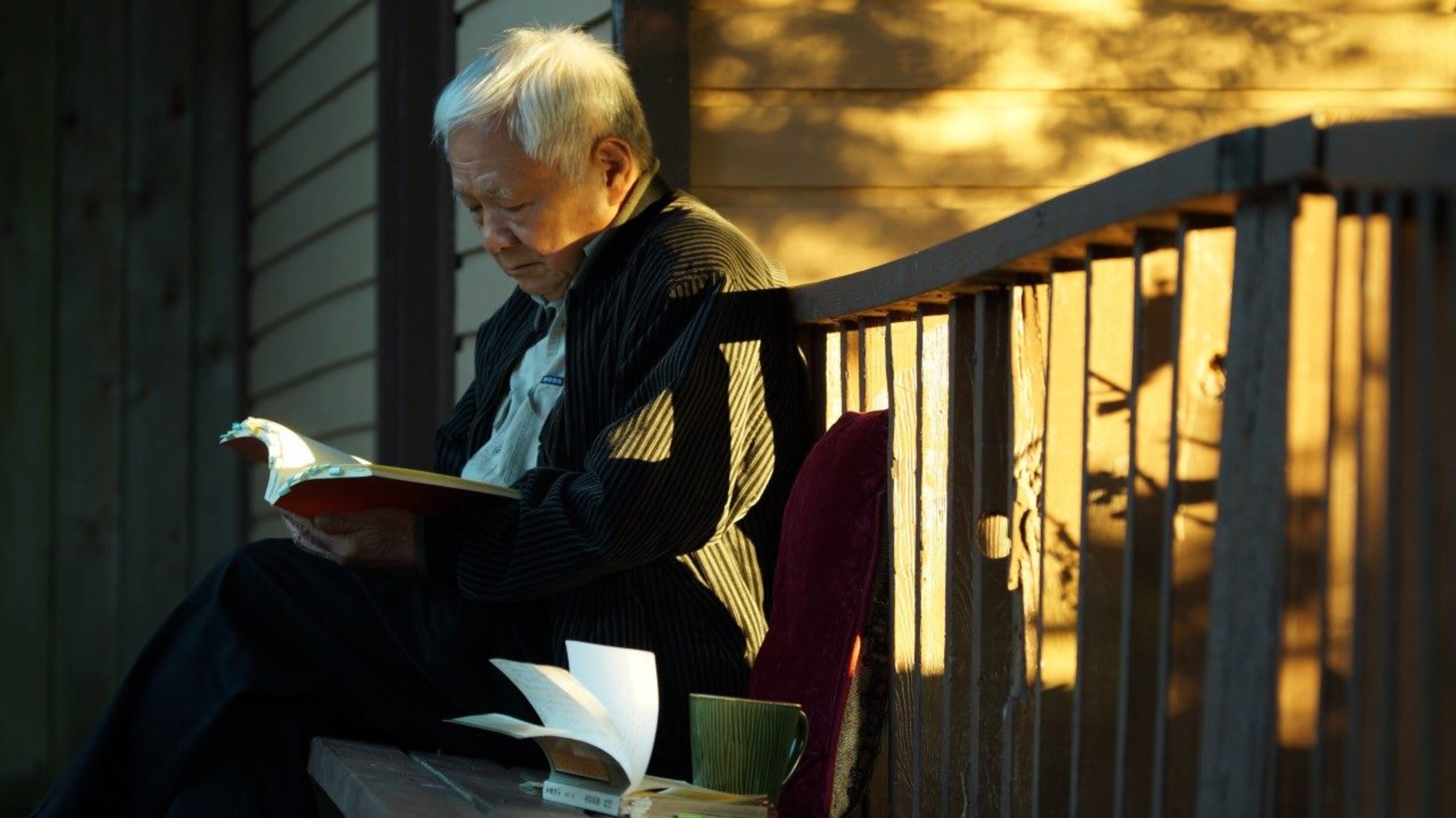 著名詩人瘂弦去世「享耆壽92歲」 女兒證實:爸爸走得非常安詳