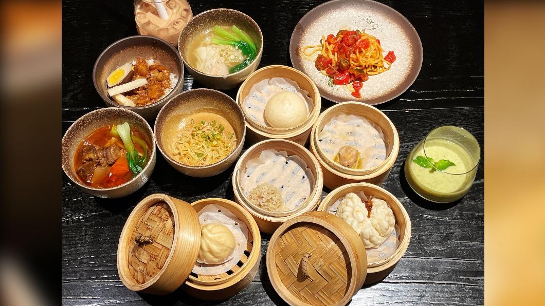 國泰航空桃機貴賓室 「牛肉麵、肉燥飯、珍珠奶茶」任吃