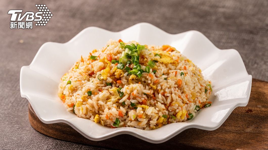 吃隔夜炒飯1死1休克！加「這配料」風險激增　4保存要件必記