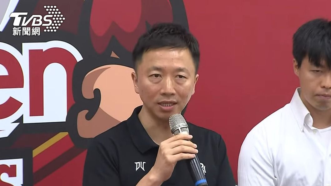 樂天桃猿副董川田喜則。（圖／TVBS）