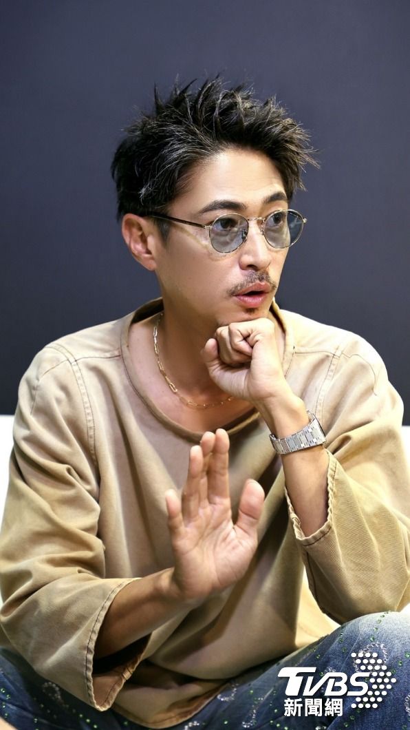 窪塚洋介也從當年放蕩不羈的隨性男子,變成大聊爸爸經的最強潮爸。(圖/張哲鳴攝)
