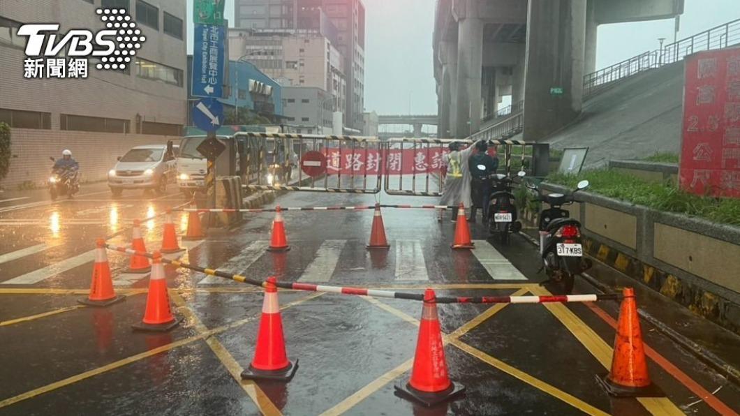 選前承諾變芭樂票？暴雨交通塞　蔣萬安還在當baby市長