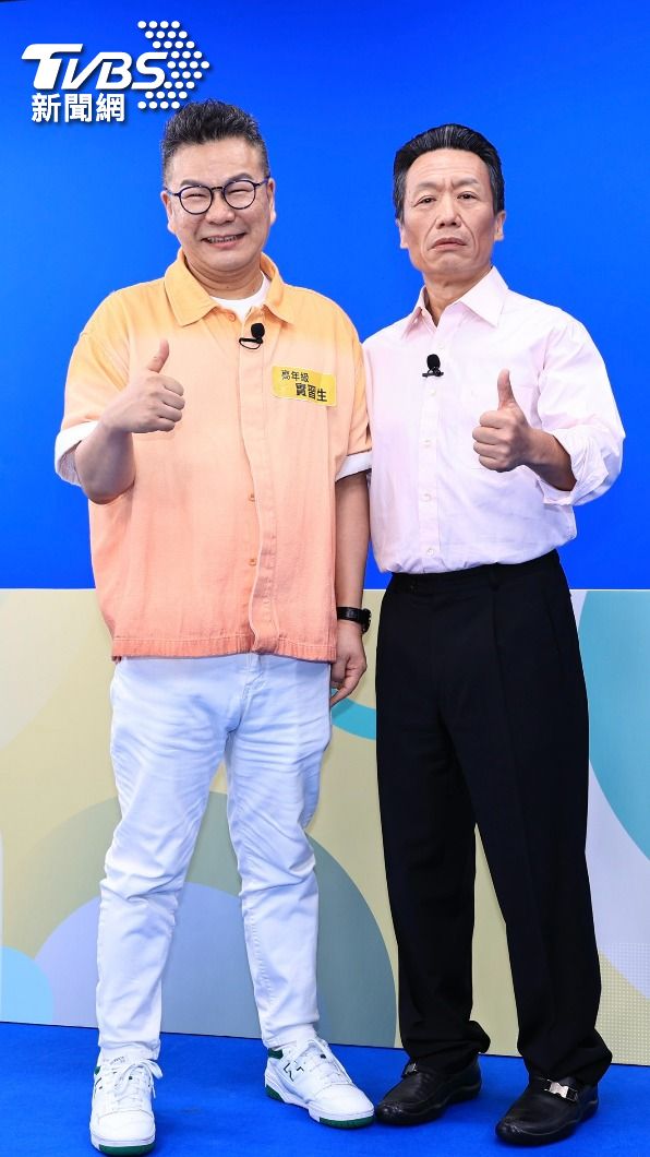 沈玉琳上郭子乾主持的節目發表對政治的看法。（圖／黃城碩攝）
