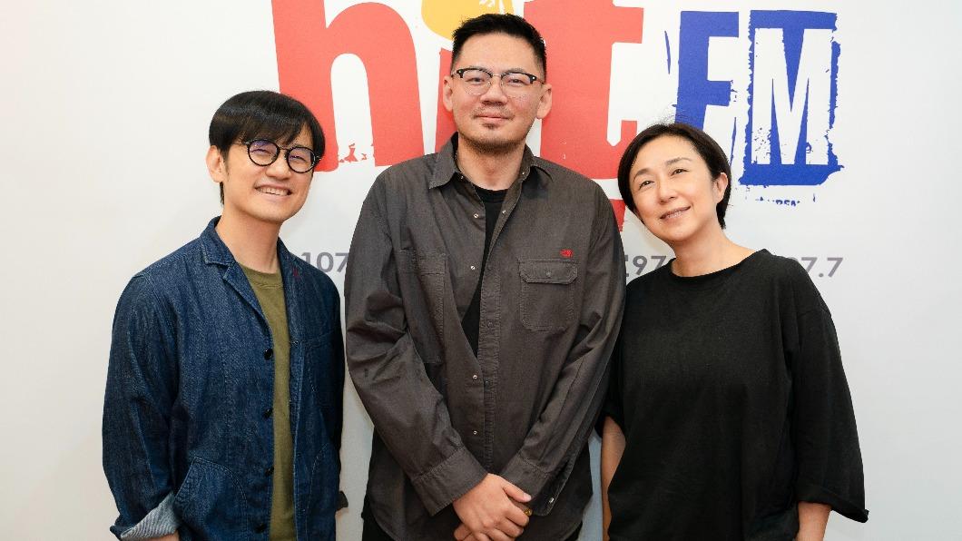 黃韻玲(右起)和葛大為、陳建騏分享關於擔任製作人的工作。(圖/Hit Fm聯播網提供)