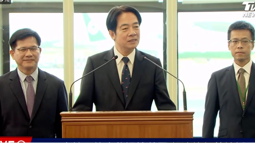 副總統賴清德今(12日)啟程前往巴拉圭參加新任總統就職典禮,於登機口前發表行前談話。(圖/TVBS)