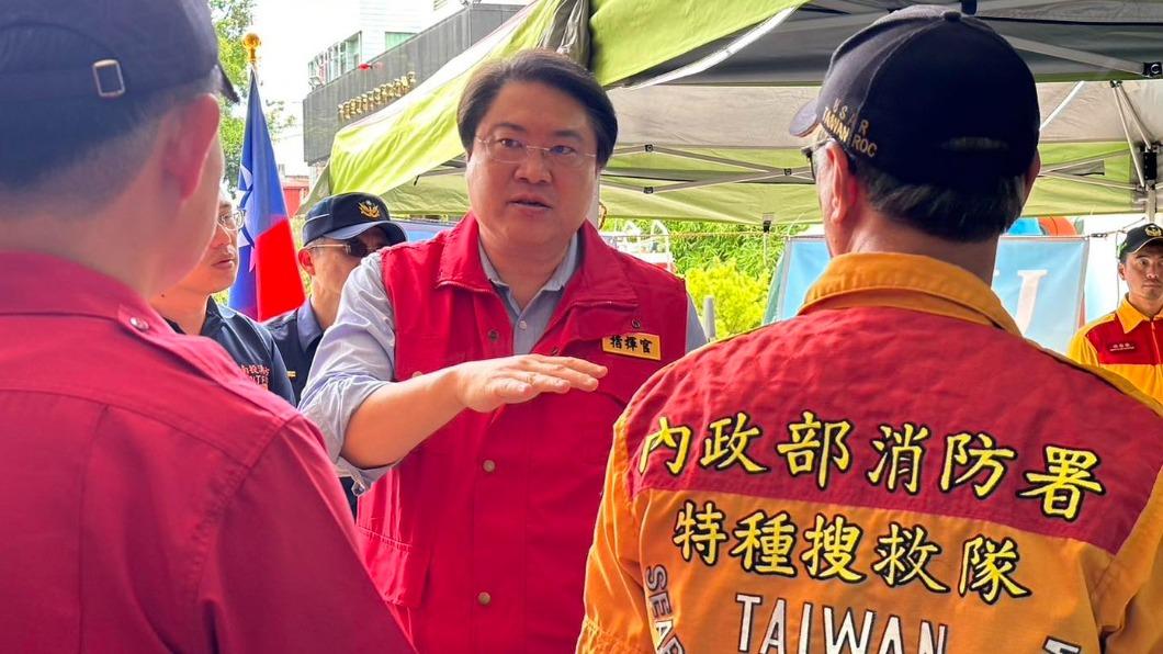 南投為颱風防災槓中央 林右昌再爆:許淑華大雨時還在跑攤