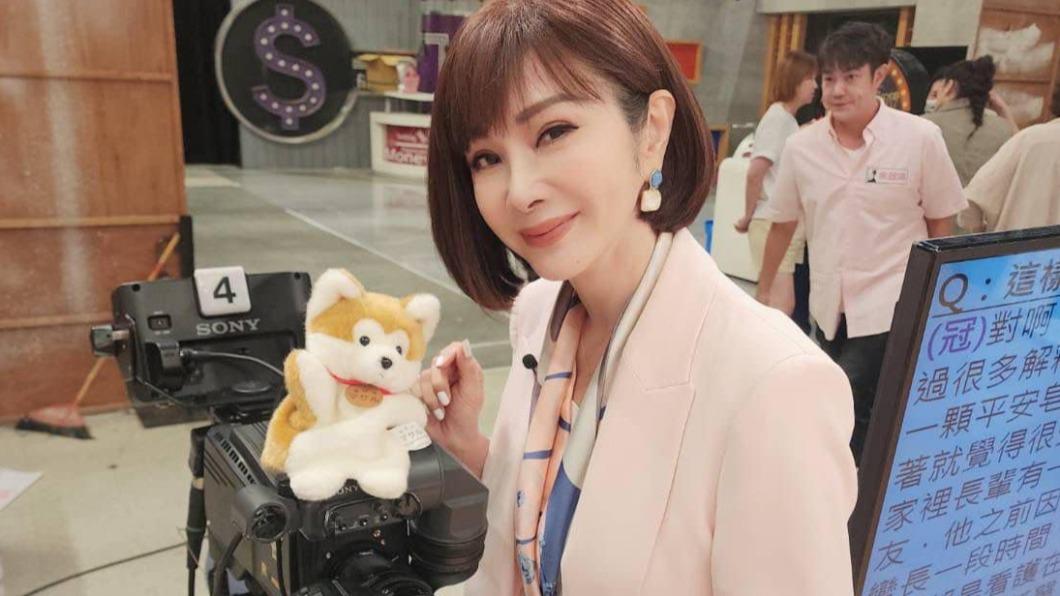 求子成功?陳美鳳突曬「超萌寶寶照」 緊抱懷中母愛噴發