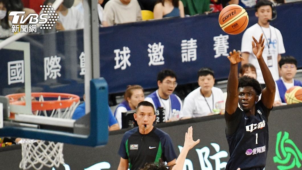 瓊斯盃／阿巴西好狂！獨砍31分4籃板4助攻　中華藍大勝日本