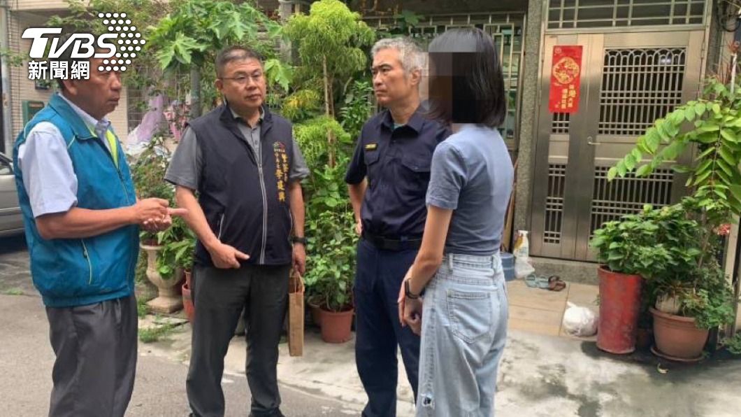 父中風單親女陷困境放棄台大研究所!警募款60萬:放心去追夢
