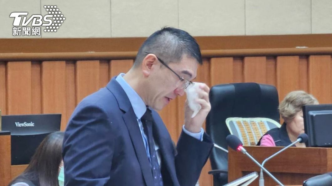 武崙沙灘3死案件!基隆市長謝國樑「哽咽」