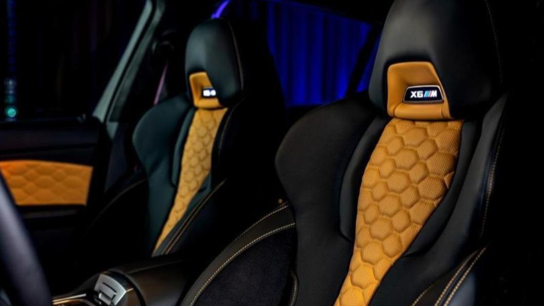 X6 M Competition內裝採用真皮材質。(圖/BMW提供)
