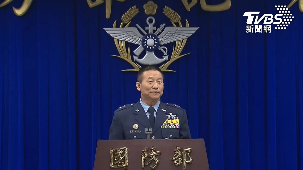 投彈險炸海巡艦艇 空軍還原彈著點道歉:炸射不精準將究責