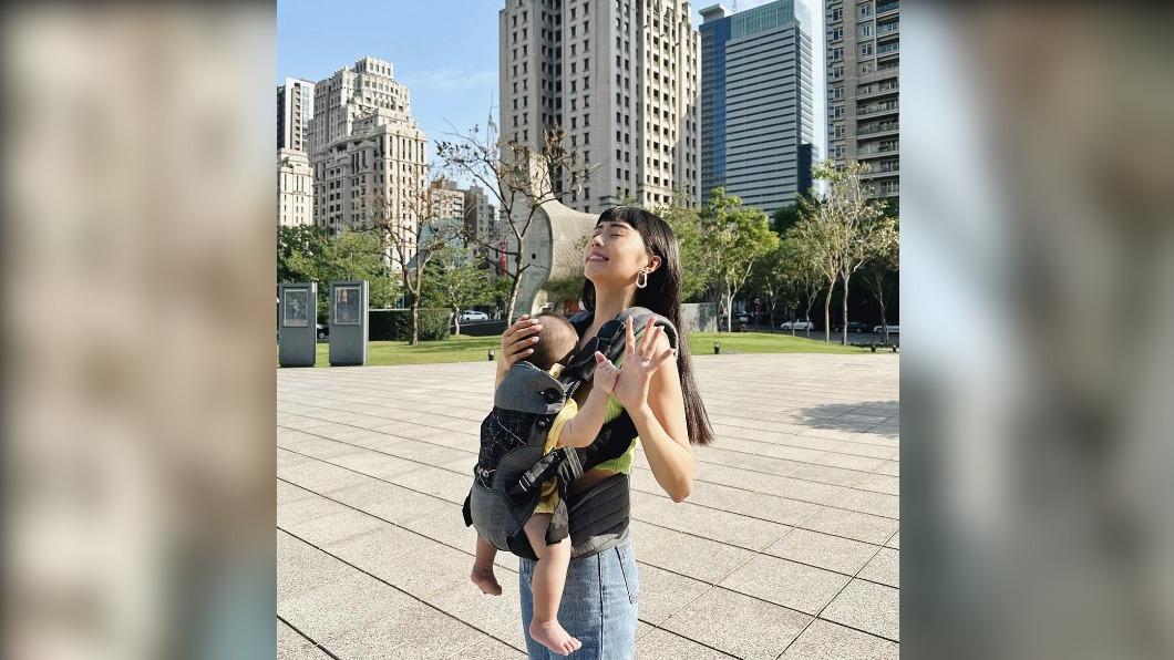 簡廷芮生完兒子不到1年就恢復少女身材。（圖／簡廷芮IG）