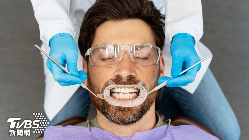 牙間刷並不適合每個人使用。（示意圖／shutterstock達志影像）