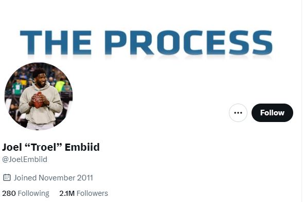 恩比德悄悄移除與76人有關的自介資訊。（圖／翻攝自「@JoelEmbiid」推特）