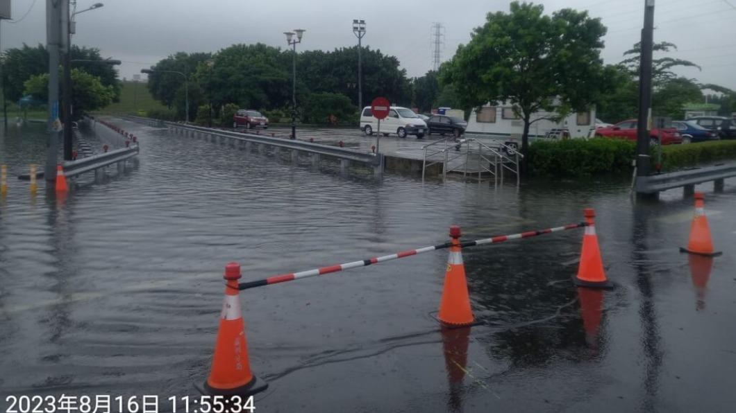雨炸新北!二重疏洪道積淹水 疏洪十路以北只出不進