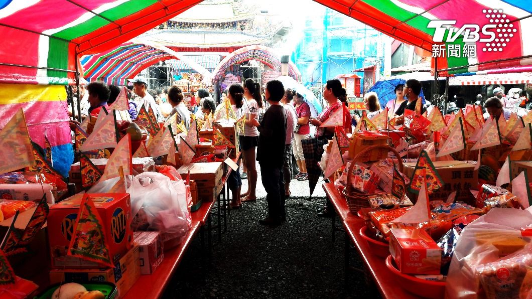 中元普渡是鬼月重點。(示意圖/shutterstock達志影像)