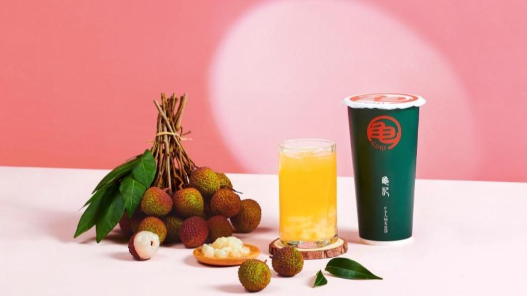 今年龜記季節限定「玉荷包茶王」即日起~8月18日每杯特價70元。(圖/龜記提供)