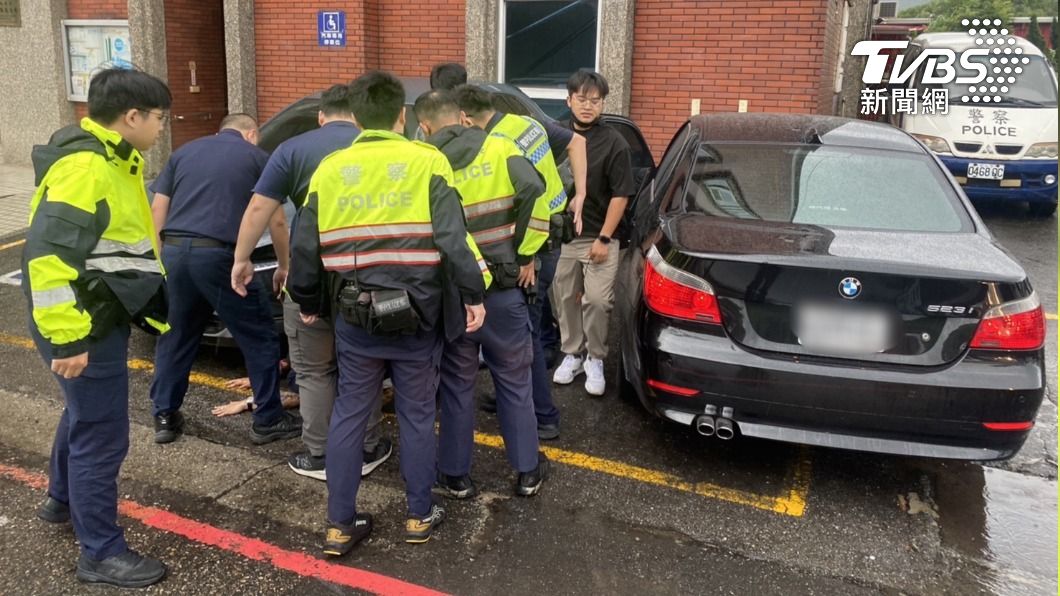 屁孩打爆加油站員工!又偷車市區竄逃40分 遭警壓制落網