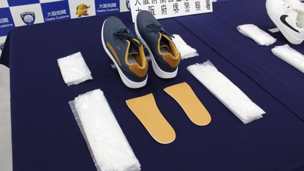 台旅客走私2kg毒品藏鞋 日海關眼尖發現:鞋大到不自然