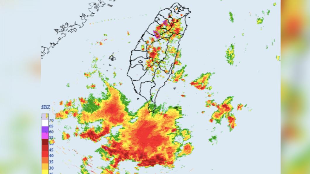雨彈升級!北市山區、新北等大雨特報 2縣市山區留意豪雨
