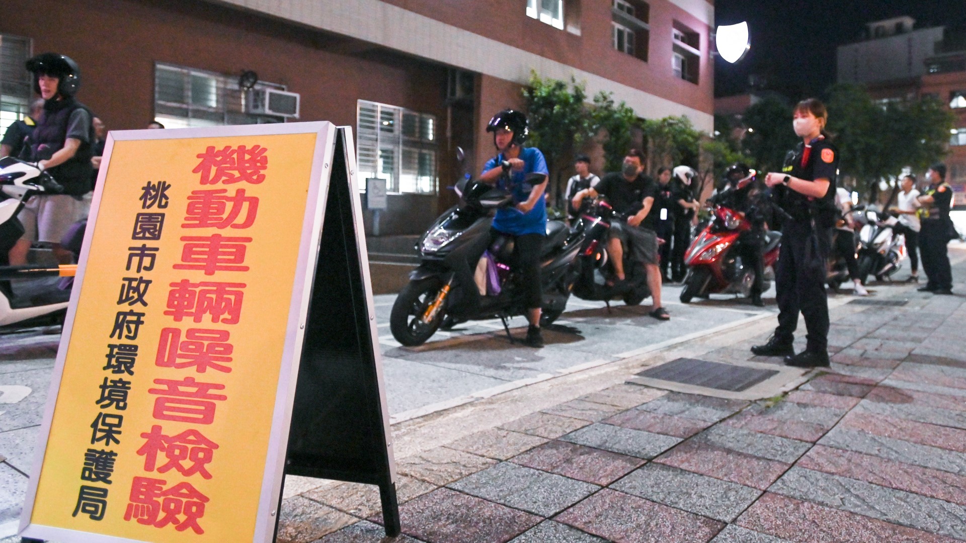 行政院討論交通安全政策綱領 蘇俊賓呼籲納入噪音管制