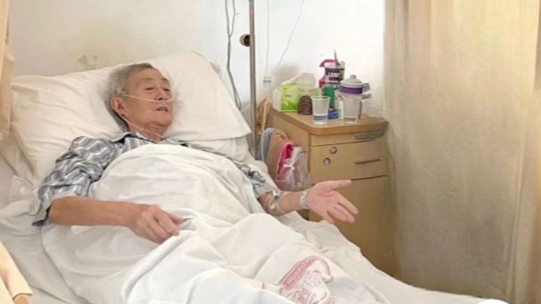 何雙林晚年身體出問題,近1年常送進醫院治療。(圖/翻攝自上觀新聞)