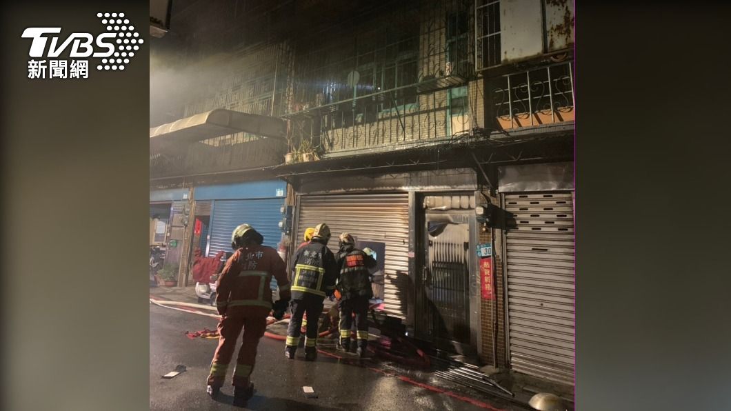 新北鶯歌透天厝暗夜惡火 65歲獨居屋主行動不便燒成焦屍