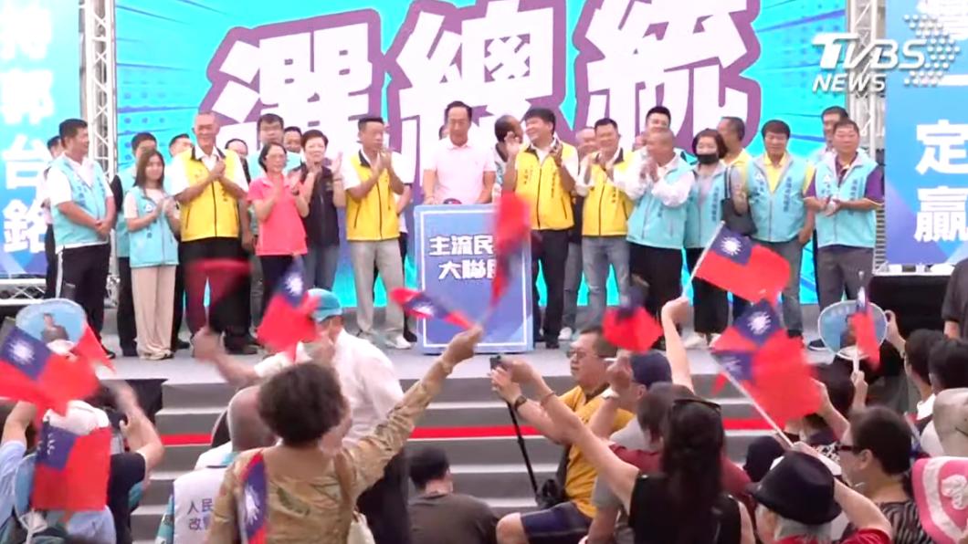 鴻海創辦人郭台銘出席基隆場造勢。(圖/TVBS)