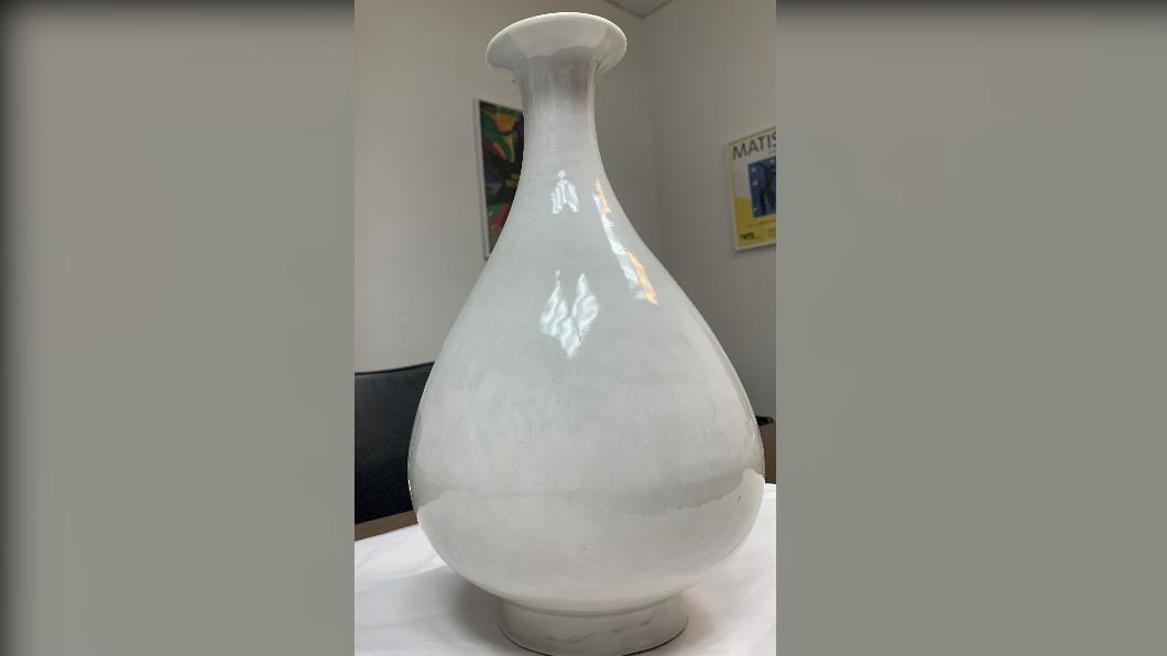 英國瑞士警連手破案! 追回價值8000萬明朝花瓶