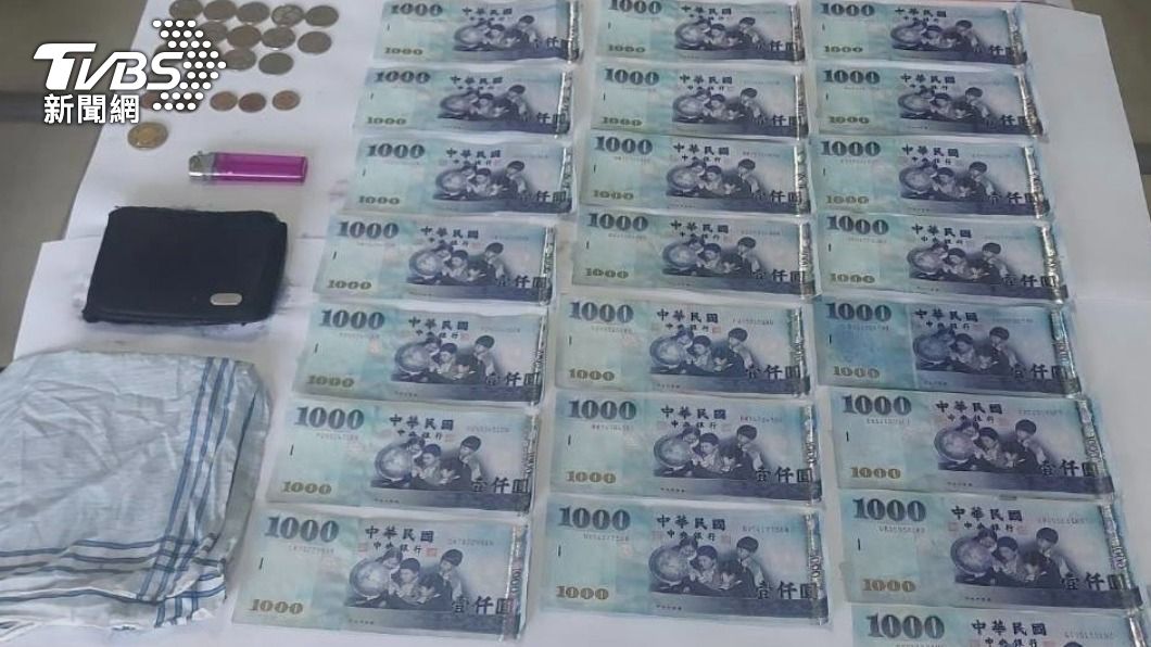 死者身上有2萬多元現金。(圖/TVBS)