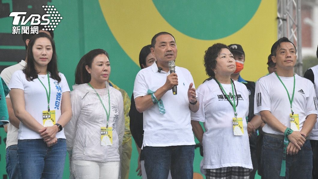 又來!藍委喊改善交通「交給下任總統侯友宜」遊行民眾噓聲四起