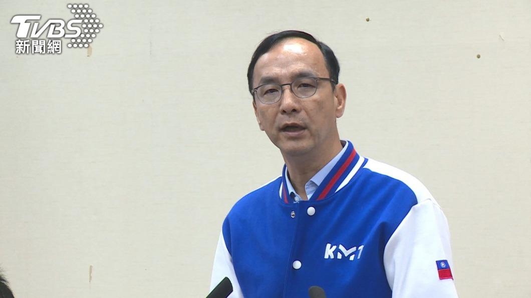 淡水阿嬤2.0?郭台銘也喊「板橋大姐要我出來」 朱立倫尬回