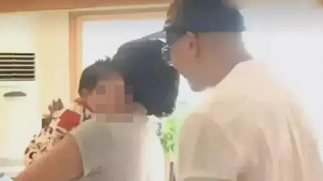 網友惡意造謠大S懷孕消息。(圖/翻攝自微博「女一」)