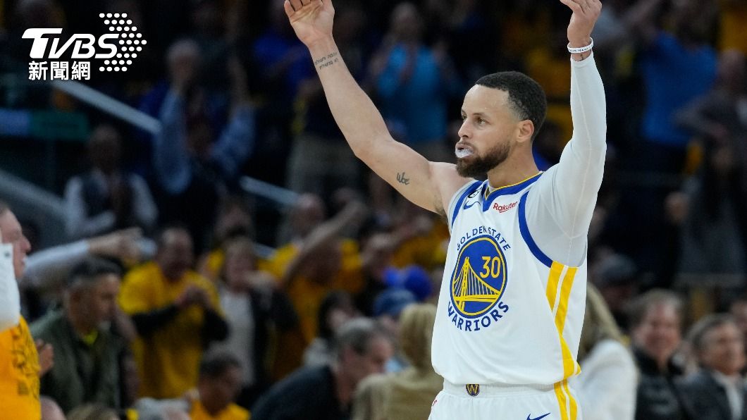 NBA/跟強森齊名很榮幸!柯瑞自認「最佳控衛」:我必須這樣說