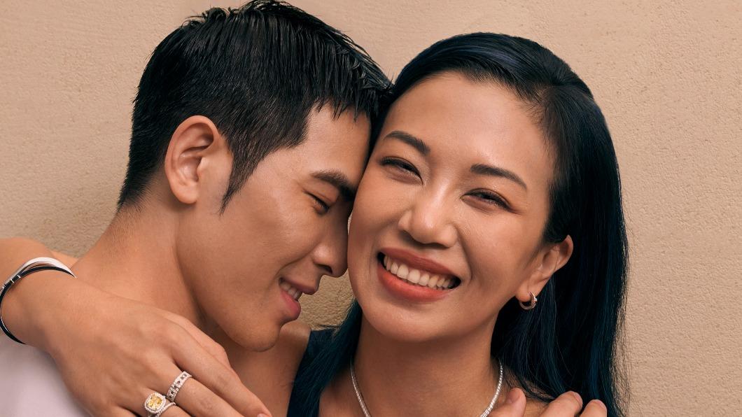 蕭敬騰七夕好閃!50歲未婚妻突喊「還沒嫁」 回擊生子問題